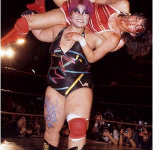  極悪女王ダンプ松本！80年代女子プロレス界を震撼させた伝説のヒール