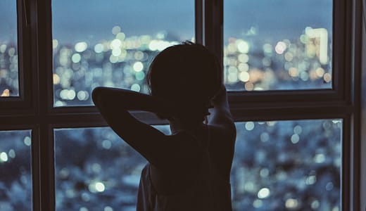 賃貸住宅の窓ガラスが破損！修理費用は大家？借主？修理費用は誰が負担？