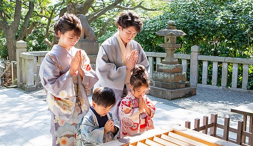 お宮参りと七五三を同時開催！初穂料の正しい納め方は？