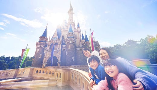 ディズニーランドで走ったら強制退園の真実！テーマパークの安全性と効率性とは？