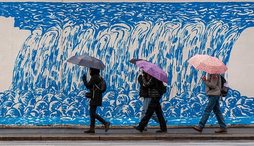 梅雨対策にはおしゃれなレイングッズで気分もアップ！おすすめグッズも紹介