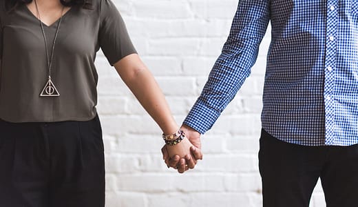 この人、運命かも？…相性のいい人を見つけるサインと特徴！真のパートナーシップを築く秘訣とは？