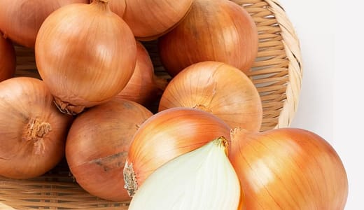 玉ねぎのヌルヌルは食べても大丈夫？驚きの健康効果と捨てない活用術